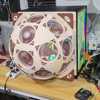 电脑瞬间降温20度！发烧友DIY球形机箱侧面板：狂装15个猫头鹰风扇