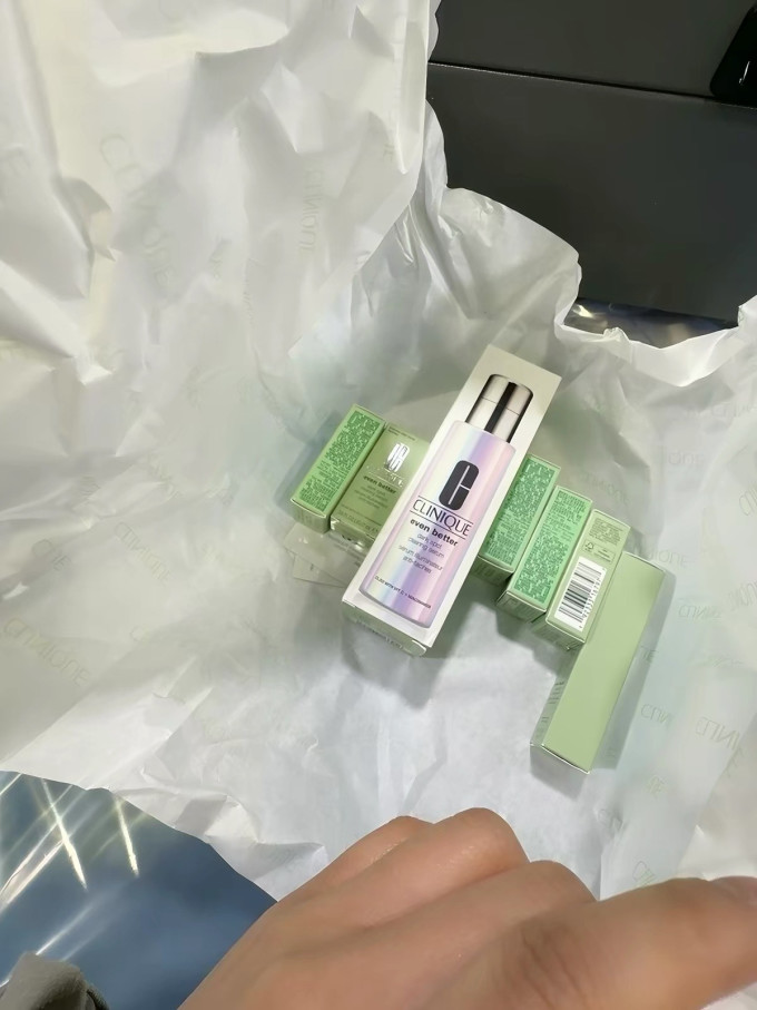 倩碧护肤精华