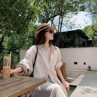 春日裙装搭配指南：衬衫、针织与西装的三种组合策略