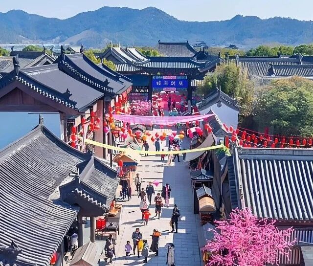 80%影视打卡点根本不值得去，四维评估法教你避开伪Citywalk陷阱