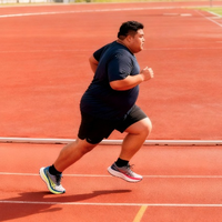 体重超160斤还穿缓震跑鞋？大体重跑步避坑指南+分层选鞋建议