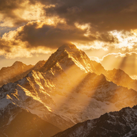 丁达尔光：把灰尘变成“上帝之光”