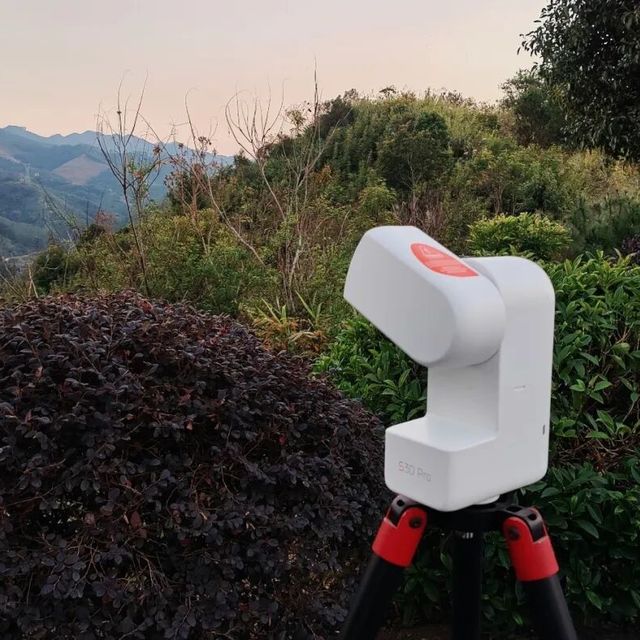 Seestar S30 Pro：城市新手拍星云，真能一键出片？