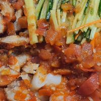 打败你的不是天真，是天真热，无心做饭，搞点凉拌粉吃吃得了~