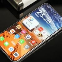 16GB+1TB跳水1200元，目前“性价比最高”的小屏手机，303万跑分+6260mAh