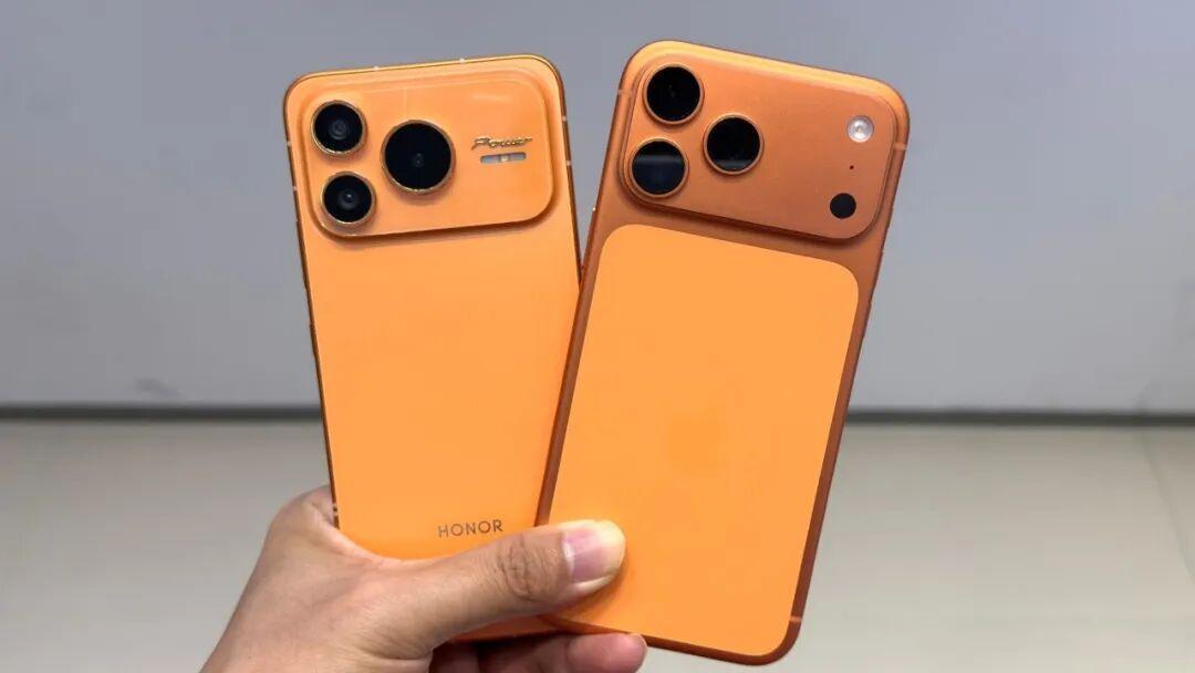 荣耀600海外撞脸iPhone：设计备受争议，9000mAh电池成最大亮点