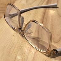 8 岁孩子近视了，烦请过来人的经验建议，配眼镜怎么选才不踩坑 ？