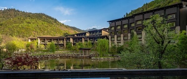 打造更可持续的入住体验希尔顿集团旗下酒店践行"旅行有心益"战略