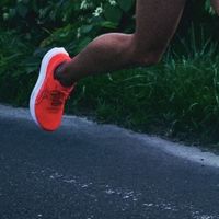 体重超80kg别再迷信顶级缓震跑鞋！真正护膝的关键竟是这个