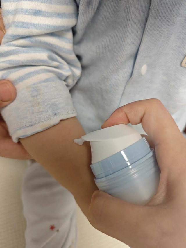 春日带娃神器！十月结晶冰沙面霜把宝宝脸蛋“拿捏”住了