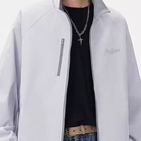 马克华菲复古翻领夹克：春季穿搭的质感之选