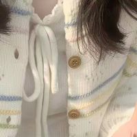 这件韩系条纹针织开衫，承包了我一整个春天的温柔