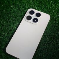 小米17 Max已通过工信部认证，搭载6.9英寸LTPO大屏与8000mAh电池，预计2026年Q2发布