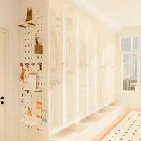 精装房不想砌墙？不如试试洞洞板+底柜~