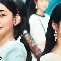 双女主温情演绎平凡生活中的微光