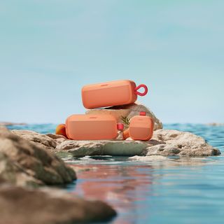 Bose SoundLink 蓝牙®扬声器系列推出落日暖桃新色 