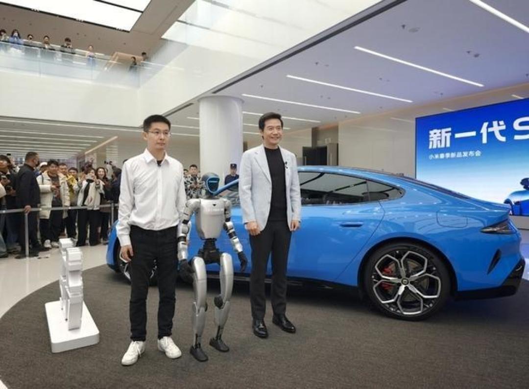 造车成功之后,雷军的下一个百亿战场瞄准机器人
