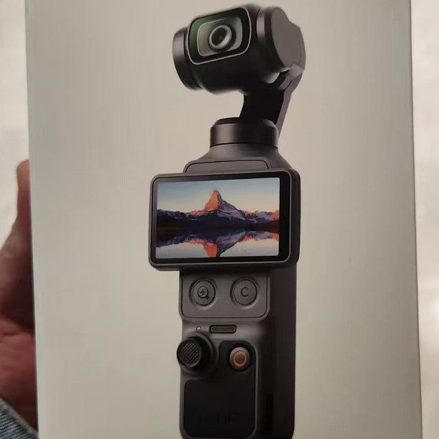 大疆Pocket4首发太疯狂！2999根本抢不到，闲鱼开始加价