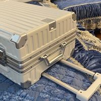 20寸登机箱别乱买，这5款真能塞进行李架