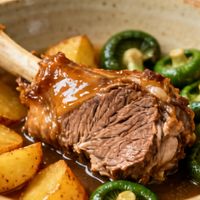 一道菜搞定全家口味！懒人必备的三代同堂软烂鲜香蒸炖清单