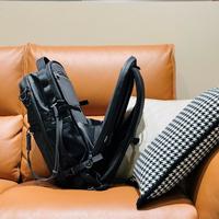 通勤包别再迷信大容量：真正好用的都在细节里