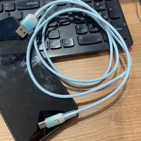 带呼吸灯的协议快充数据线多功能传输线