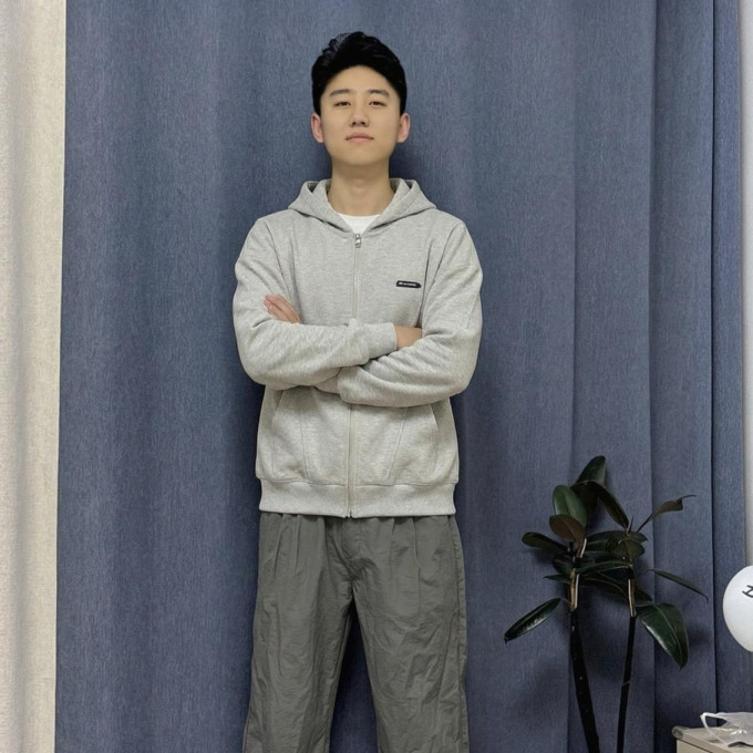 男士卫衣