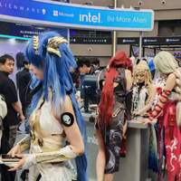 外星人三十周年秀肌肉：Area-51系列现场体验，80升主机太夸张了