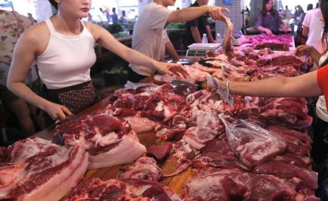 猪价跌破五元,肉价却降不动?钱都“卡”在了去菜市场的路上