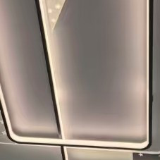 全光谱吸顶灯下的静谧时光