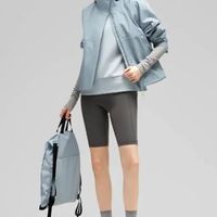 女士冲锋衣推荐哪款？蕉内等三大品牌实测，实用又好看