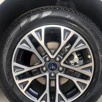 便宜轮胎用一年半，仔细算完每公里成本后，我真后悔没早换米其林