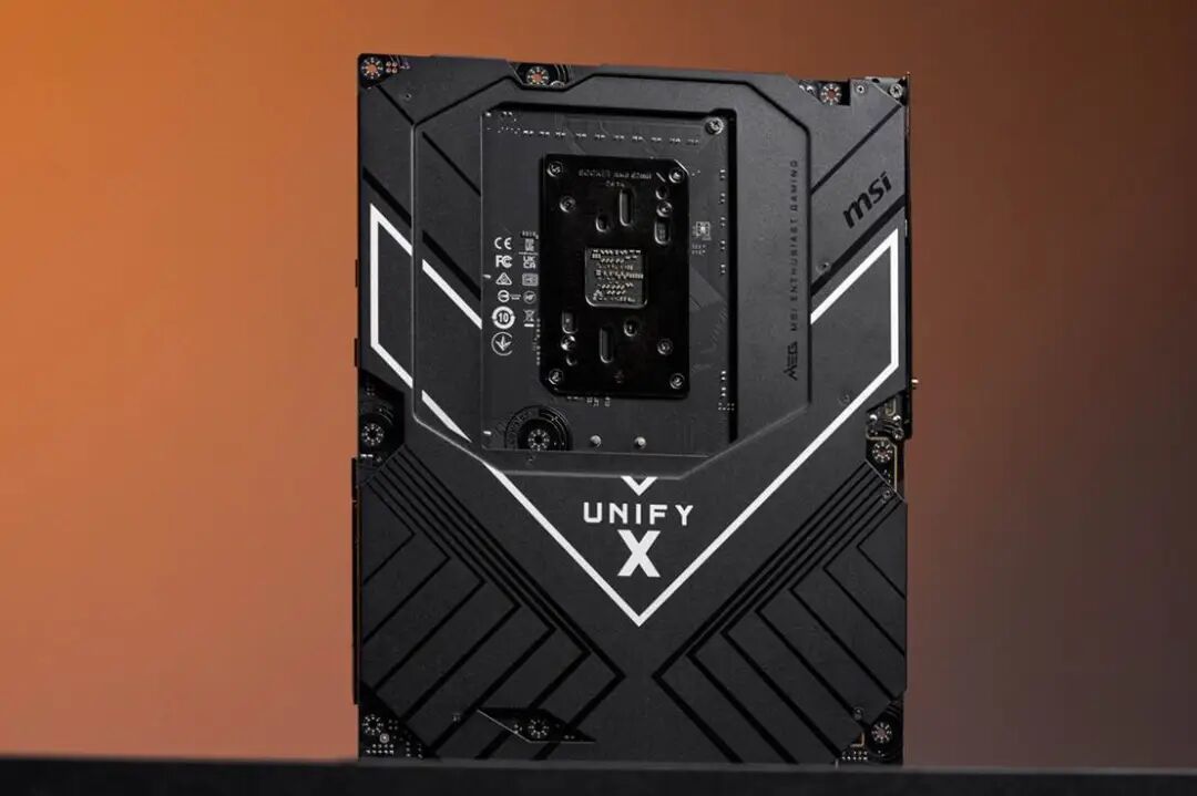 微星MEG X870E UNIFY-X MAX暗影主板评测：超频实力过硬，扩展应有尽有