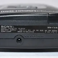 1991年 SONY WM-FX16 复古通勤神机
