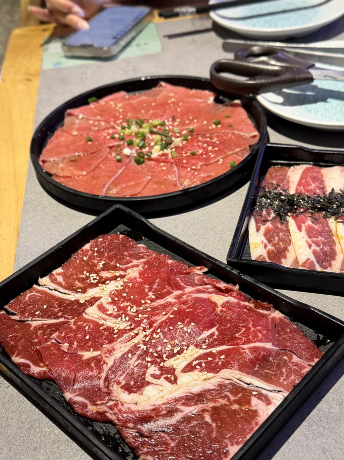 聚会餐饮