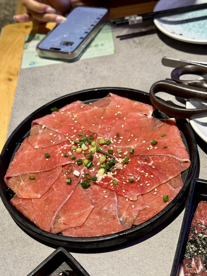 聚会餐饮
