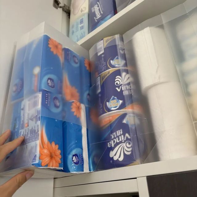 被年轻人的「纸巾收纳大法」惊到了，换个思路，家里就利利索索