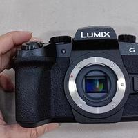 五一爬山带啥相机？老张亲测：这3类设备让你轻松出大片！