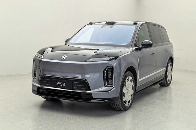 ES9还在用隐藏式门把手？蔚来官方回应来了！