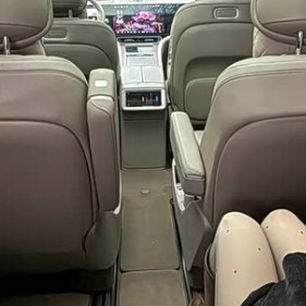 智驾与舒适兼备的问界M9