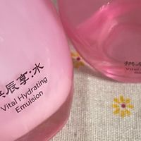 还怕换季皮肤干？干皮本命补水神器｜后拱辰享水妍水