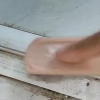 抓紧在门口丢把食盐，10个家庭9个都需要，解决了家家户户的烦恼