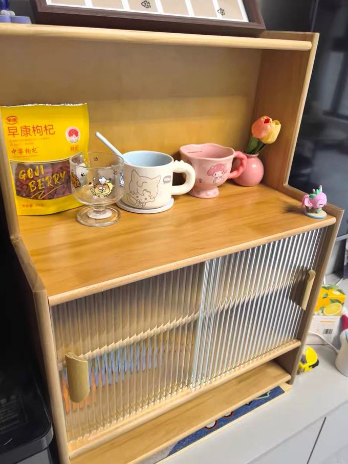 可芝客厅置物架