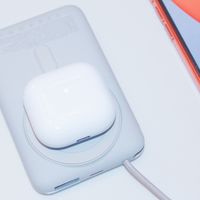 朗科磁吸移动电源：无线磁吸与有线快充兼备的充电神器