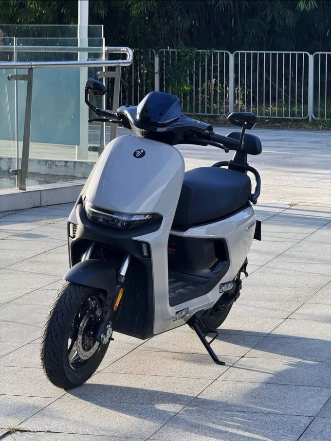 九号电动车