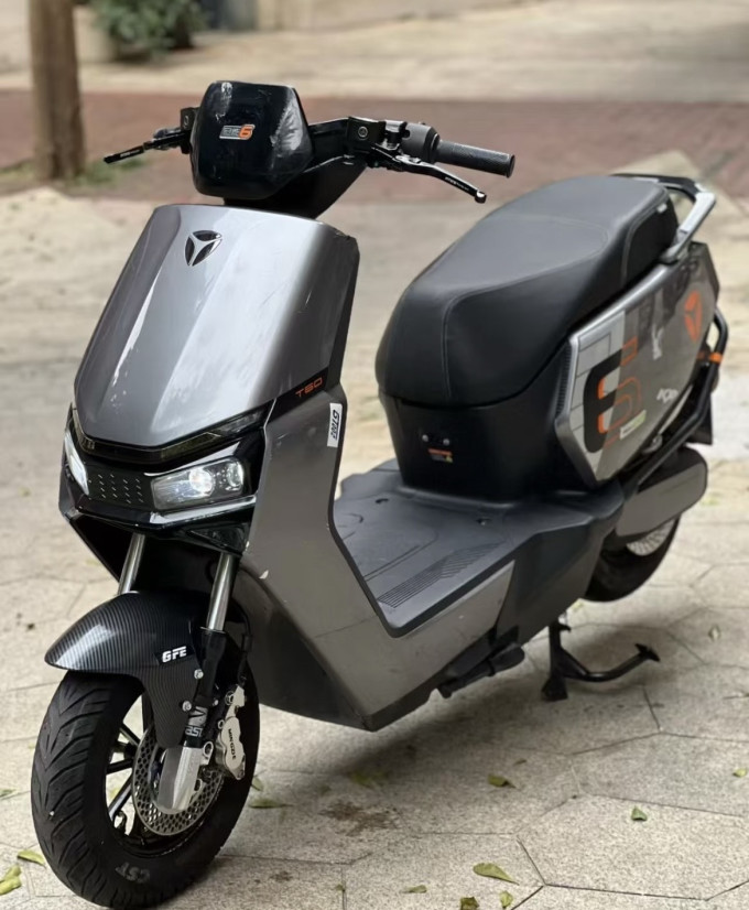 雅迪电动车
