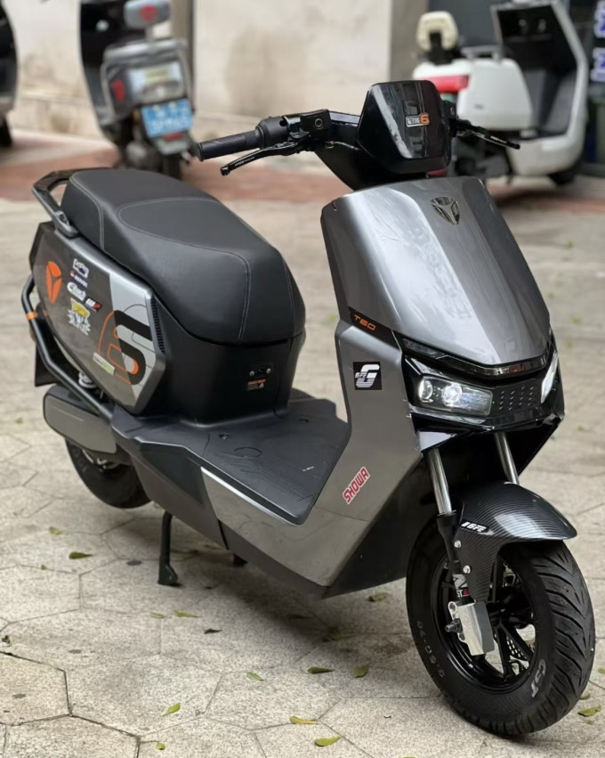 雅迪电动车