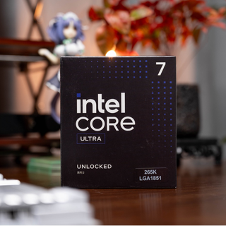 Intel Ultra游戏本真能打3A？实测帧数反被上代i7吊打