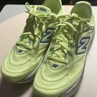 Asics Nimbus 28才是大体重跑者的真神，其他四款经典缓震跑鞋各有硬伤