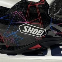 Shoei Z8千纸鹤头盔：颜值与实用兼备